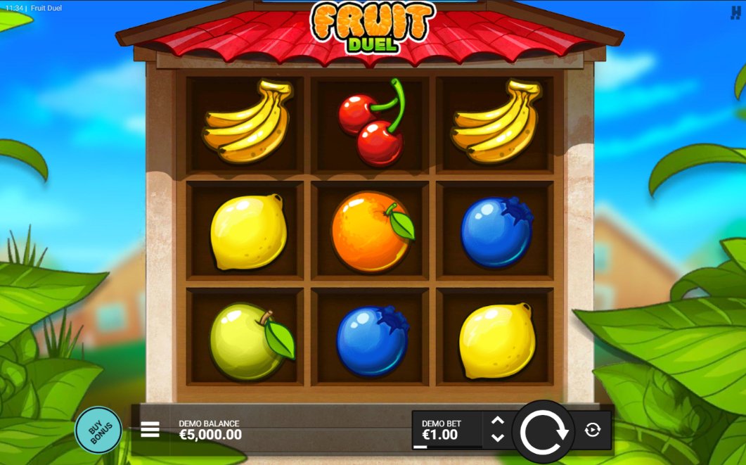 Grille 3x3 de Fruit Duel avec le symbole VS actif entre une cerise et une fraise, multiplicateurs visibles