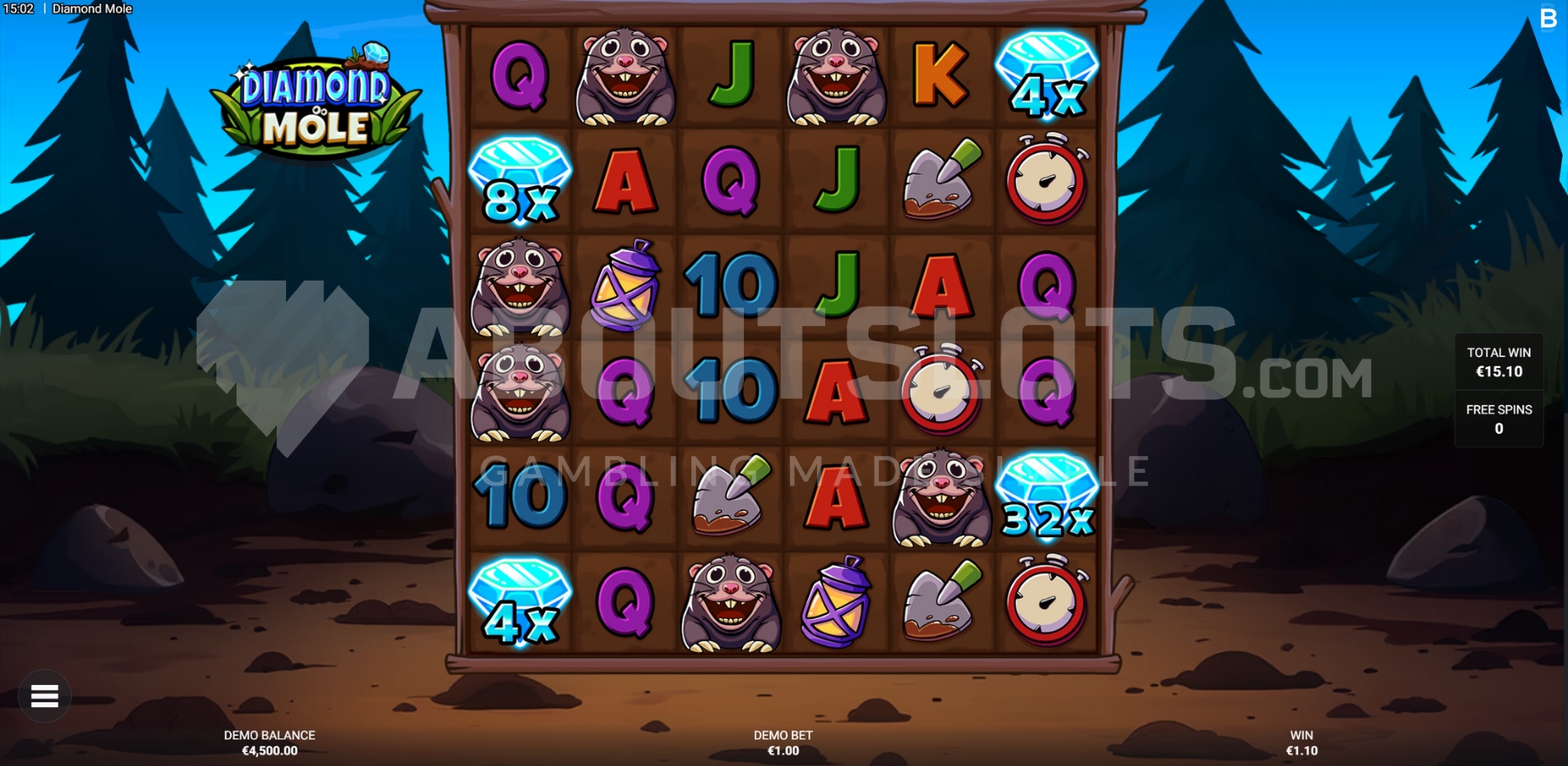Écran free spins de Diamond Mole pendant la phase Pursuit of Diamonds avec 4 Diamond Wilds actifs et multiplicateurs en progression