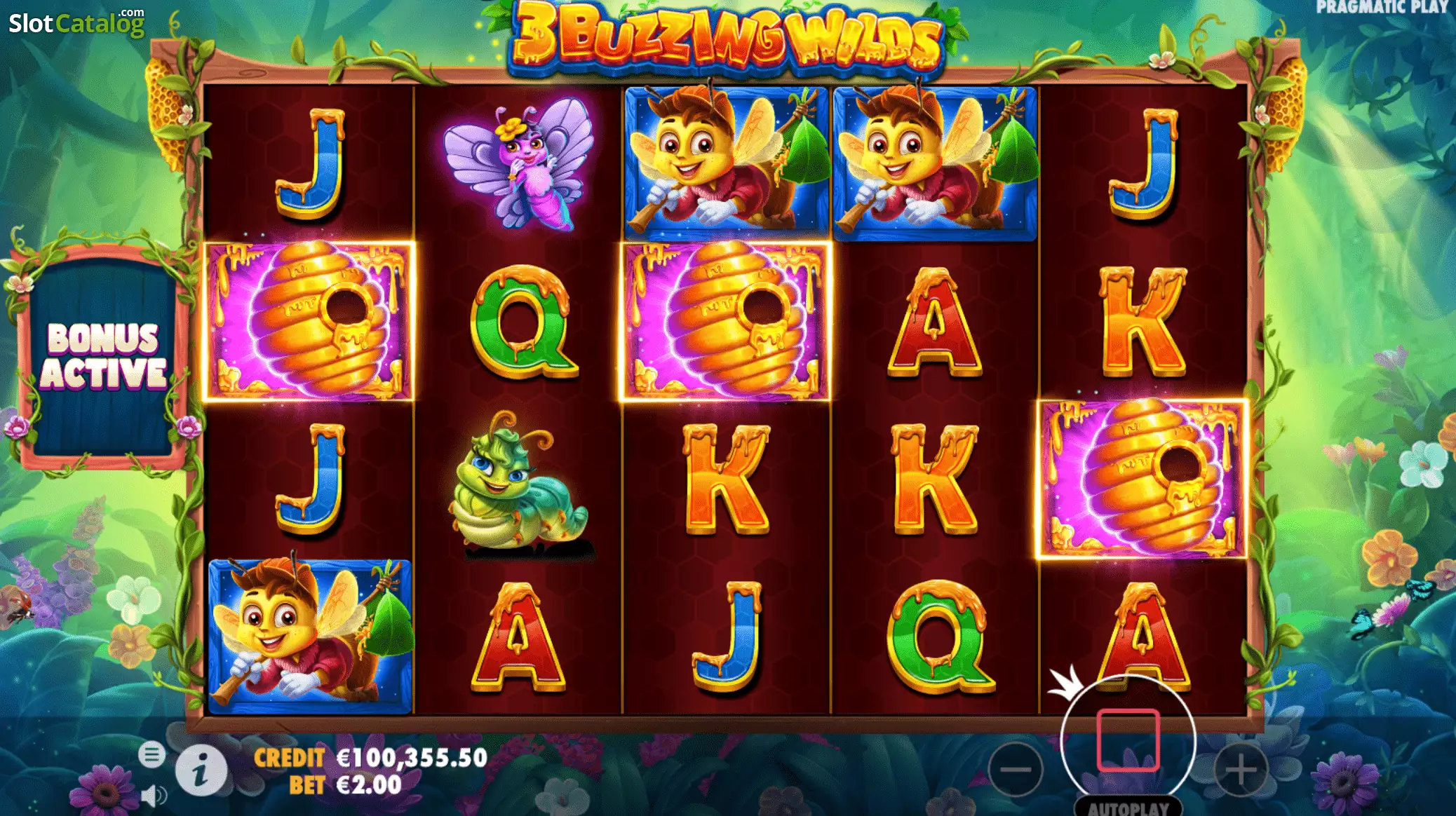 Trois scatters ruche de 3 Buzzing Wilds qui déclenchent le choix du bonus free spins