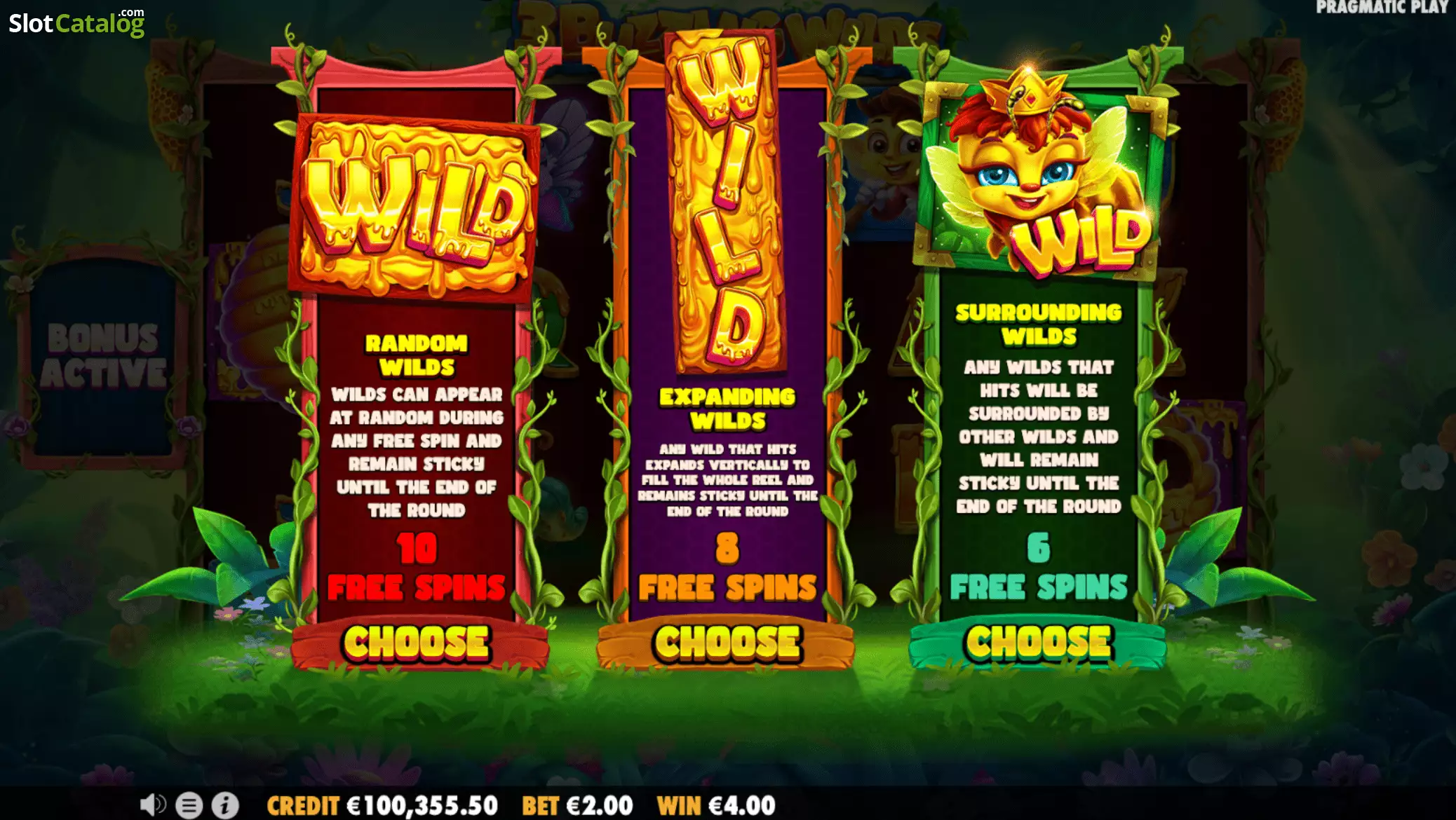 Écran de free spins de 3 Buzzing Wilds avec un Wild expanding actif sur un rouleau