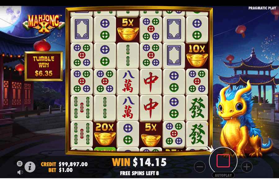 Écran de free spins de Mahjong X avec multiplicateurs sur lingots dorés et 8 tours restants