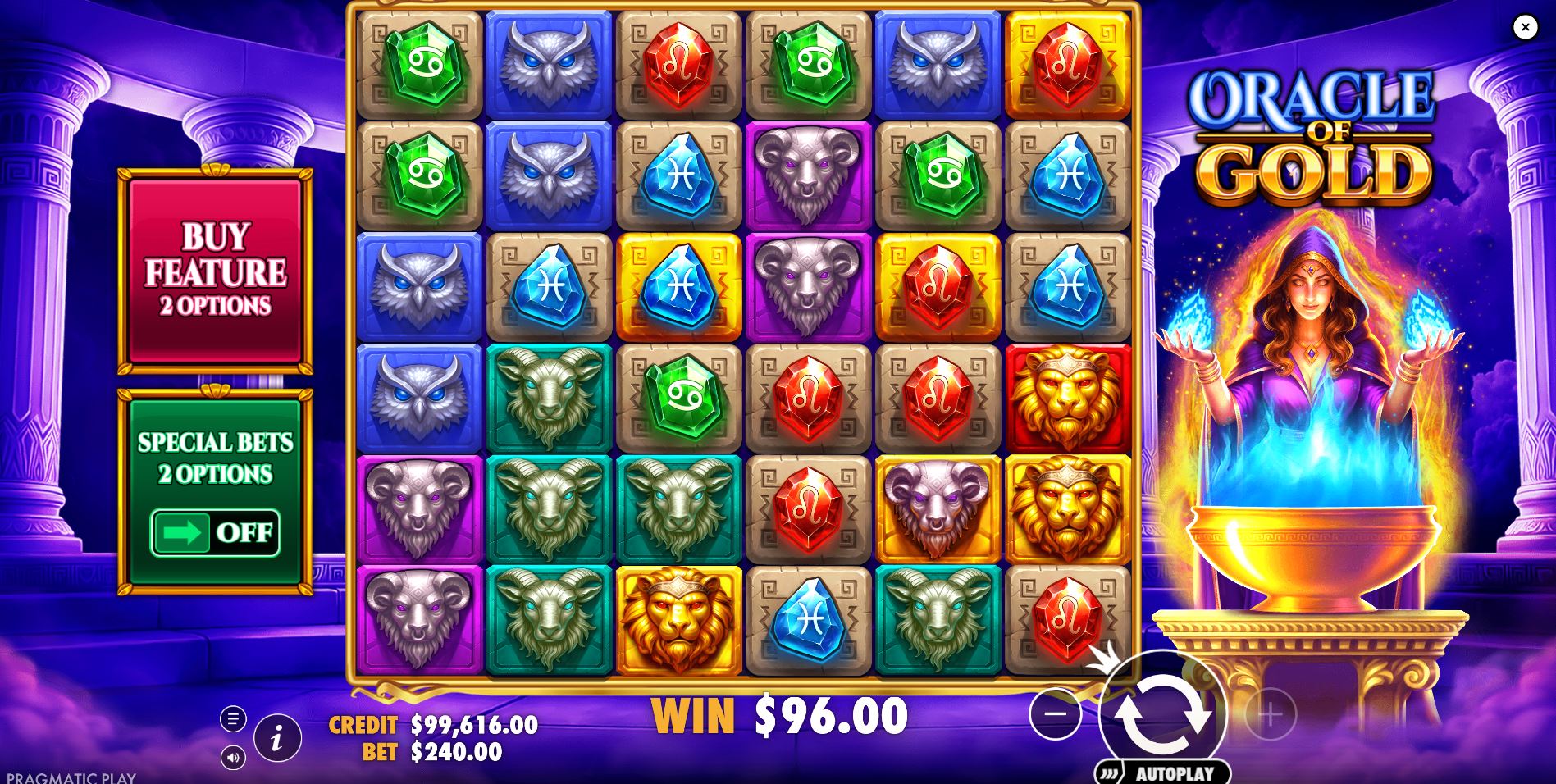 Grille 6x6 d'Oracle of Gold en jeu avec plusieurs clusters de symboles dorés alignés