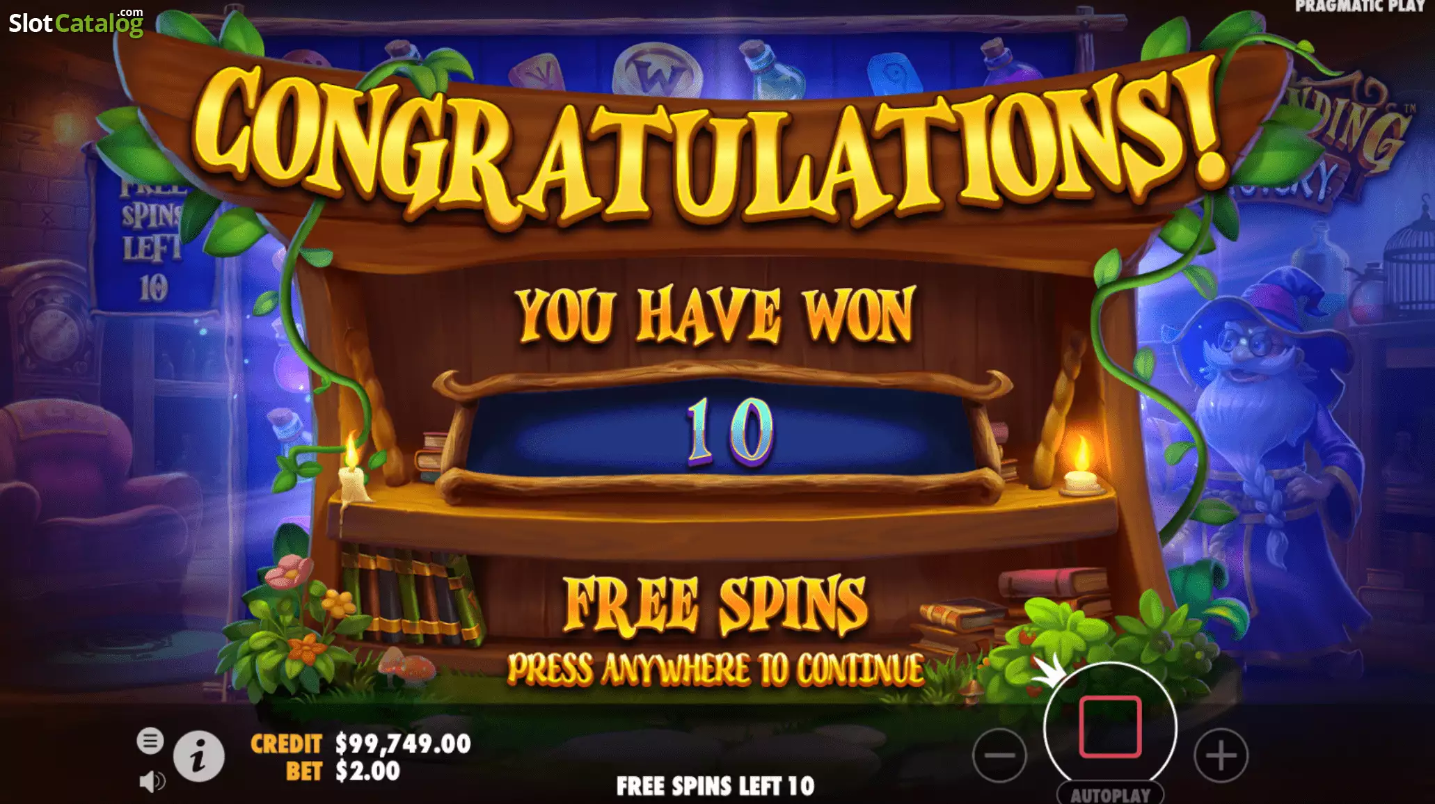 Écran de victoire de Spellbinding Mystery annonçant dix free spins remportés par le joueur