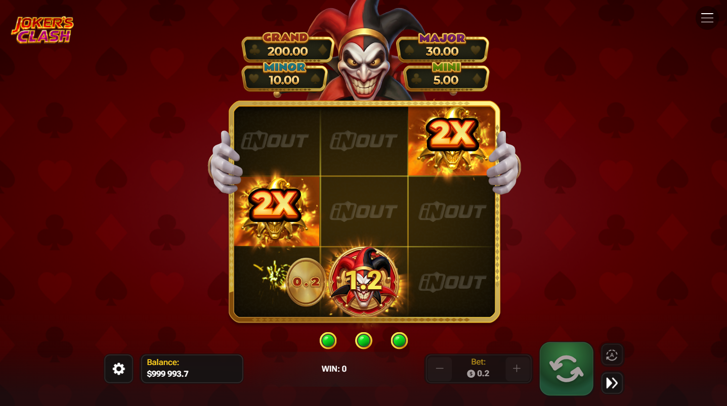 Grille de jeu de Joker's Clash affichant deux multiplicateurs collants 2x et une pièce dorée en jeu