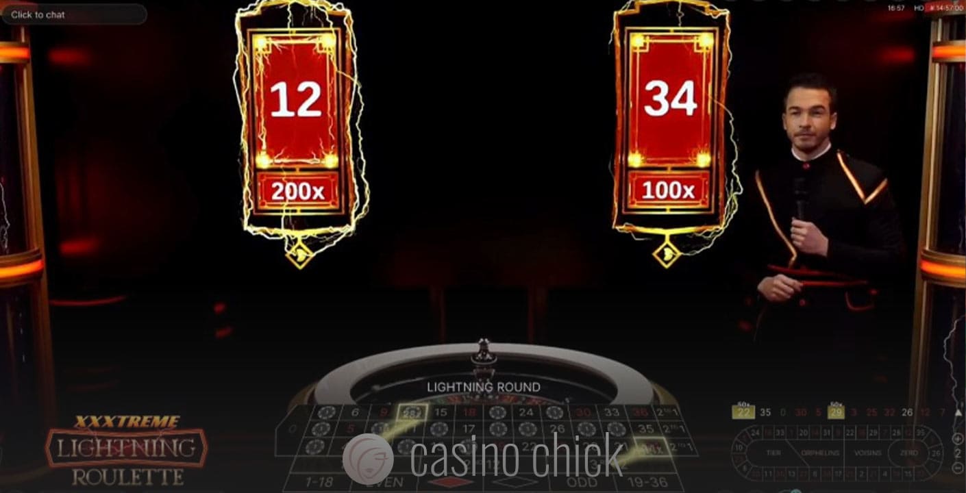 Table de XXXtreme Lightning Roulette avec plusieurs numéros Lightning électrifiés et multiplicateurs affichés