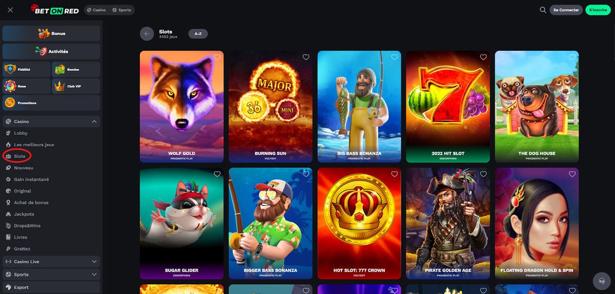 Page machines à sous de Bet On Red affichant la grille de filtres par fournisseur et par thème
