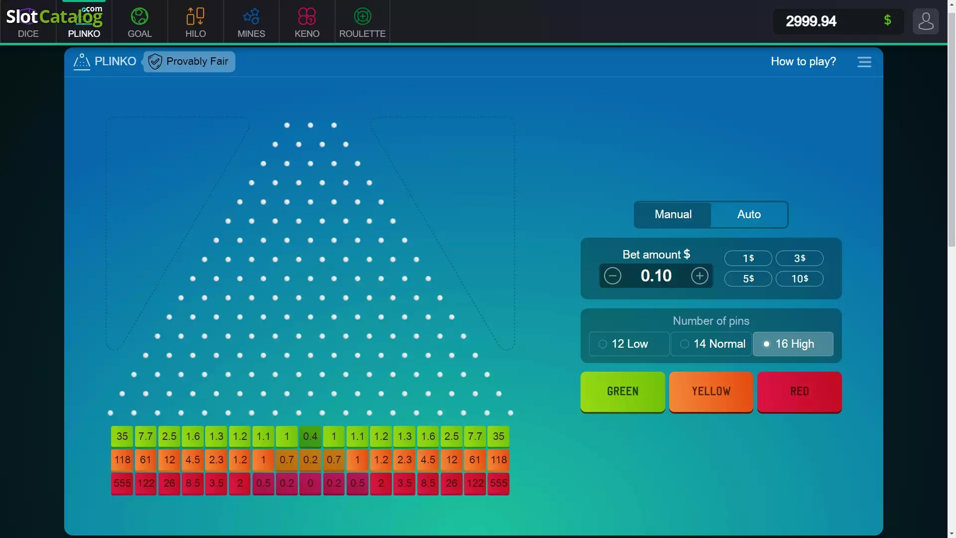 Plateau Plinko à 16 rangées avec tableau des multiplicateurs jusqu'à 555x sur les bords