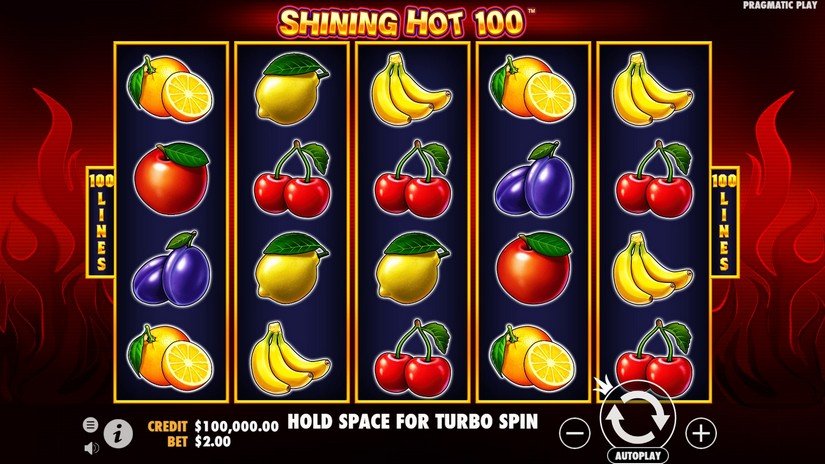 Grille 5x4 de Shining Hot 100 avec fruits classiques et bandeau 100 lignes actives sur fond enflammé